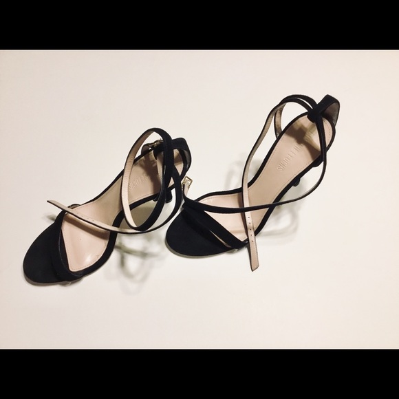 cushnie et ochs Black Felix Suede Ankle Strap - Picture 4 of 7